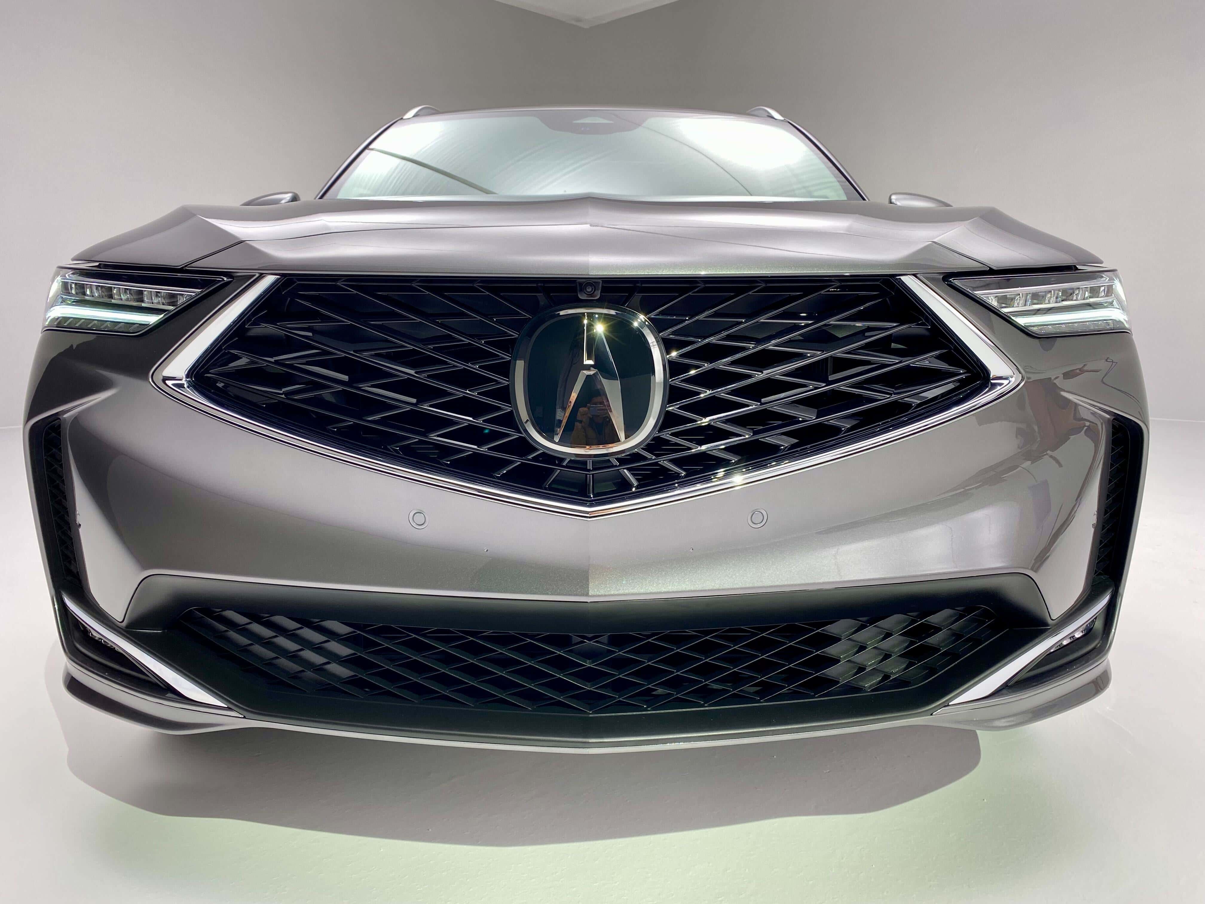 Image for the article titled Acura's 2025 MDX finally loses its inconsistent touchpad infotainment for 2025
